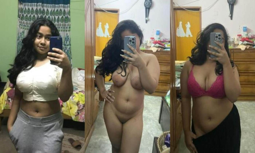 Desi Girl Showing Pressing Her Boobs