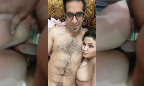 Pakistani Wife Giving Blowjob Fucking