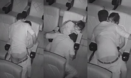 Horny Lover Pussy Licking Blowjob Fucking In Cinema Hall
